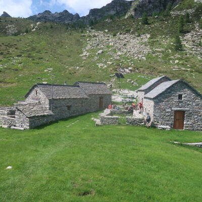 Die neu renovierte Alpe Canaa ist sehr einladend.