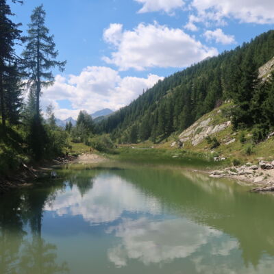 Ein kühles Bad im Schwarzsee, bevor man die Fafleralp erreicht.